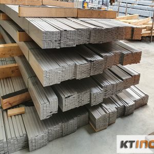 Płaskowniki-nierdzewne-20x4-1